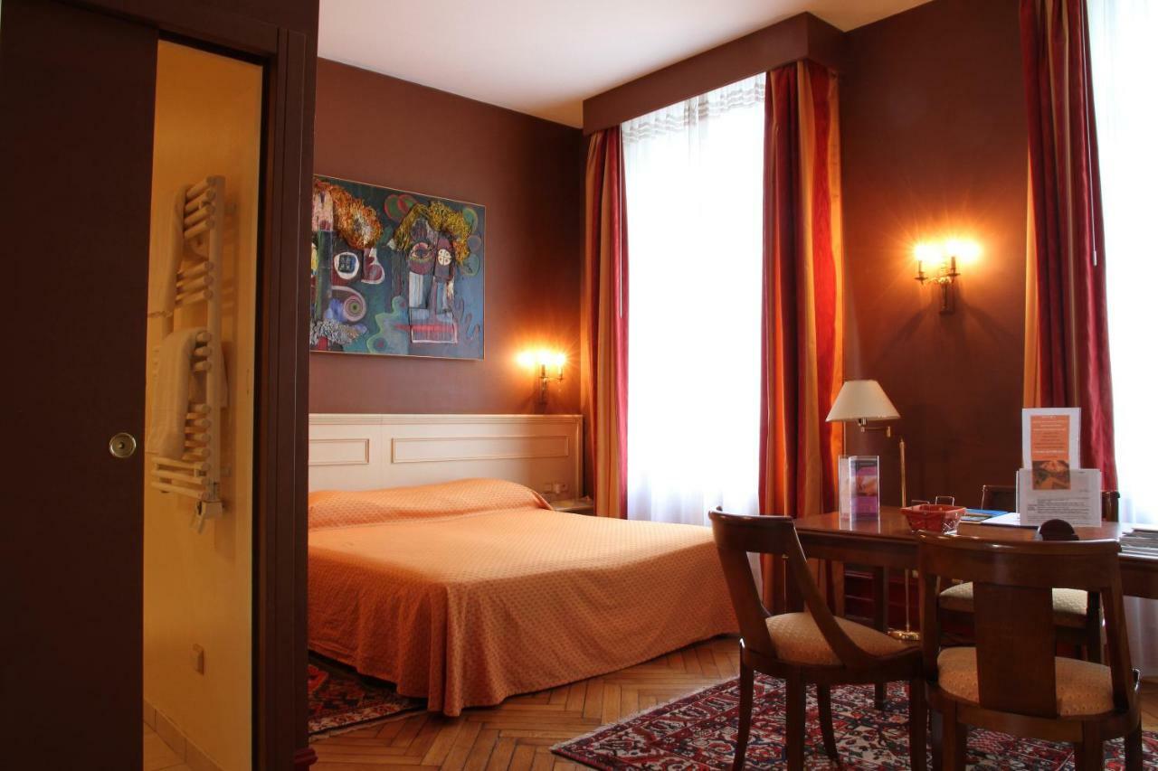 La Villa Rouen Room photo